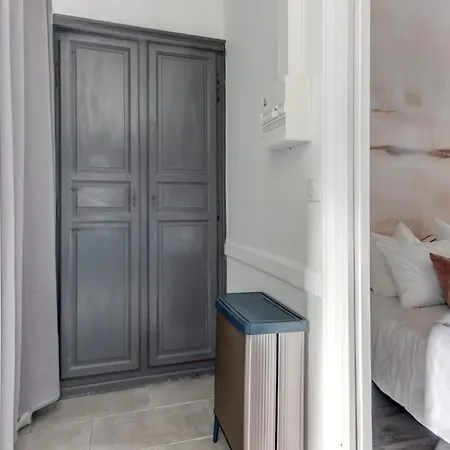 Charming And Cosy Quiet Heart Of *