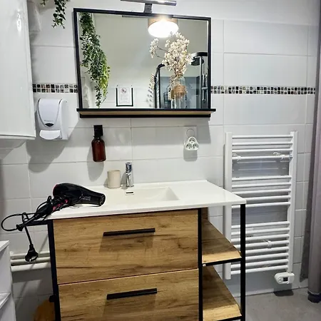 Charming And Cosy Quiet Heart Of *