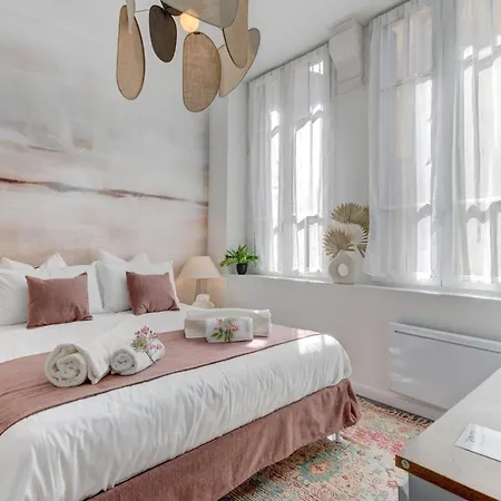 アパート Charming And Cosy Quiet Heart Of サルラ・ラ・カネダ