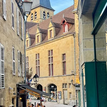 Charming And Cosy Quiet Heart Of * サルラ・ラ・カネダ